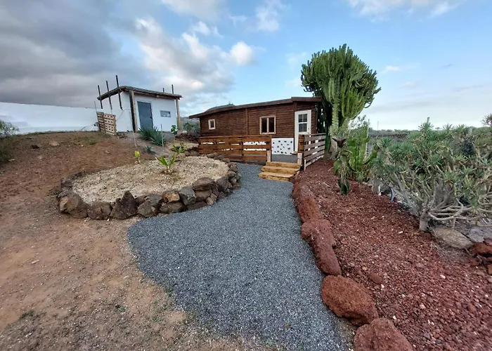 Rustic Wooden Escape Tenerife 別荘 La Hoya